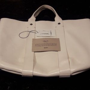 Clare V. Tropezienne 6"